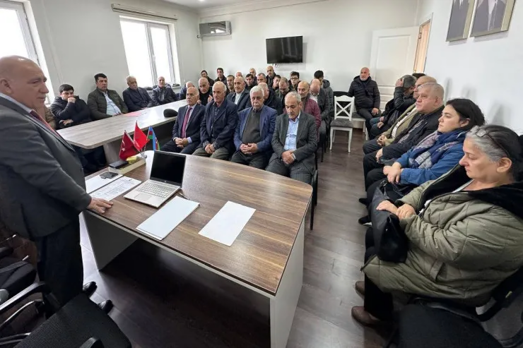 Pənah Hüseyn istefa verdi, yerinə o SEÇİLDİ 