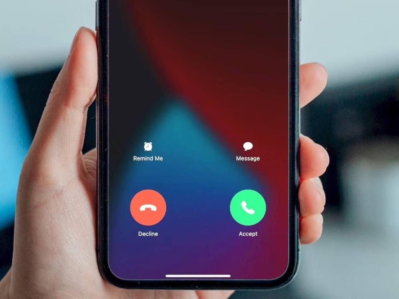 Belə zəngləri a&ccedil;anın "d&uuml;nyası başına yıxılır"