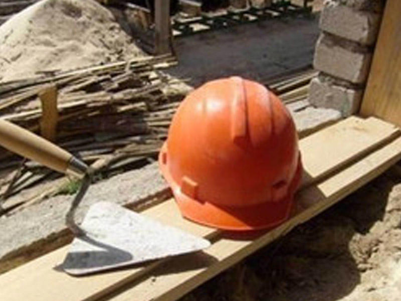 Bakıda usta faciəli şəkildə &ouml;ld&uuml;