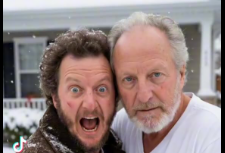 "Evdə Tək"in aktyorlarını təsirli g&ouml;r&uuml;nt&uuml;ləri 