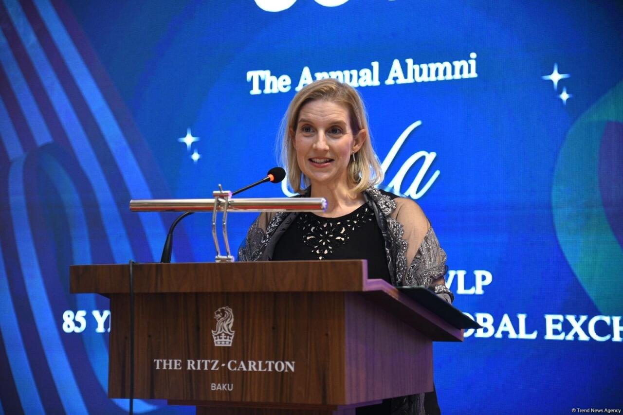 Azərbaycan və Ermənistan arasında sənədin imzalanması Cənubi Qafqaz &uuml;&ccedil;&uuml;n yeni səhifənin başlanğıcı oldu  Emi Karlon