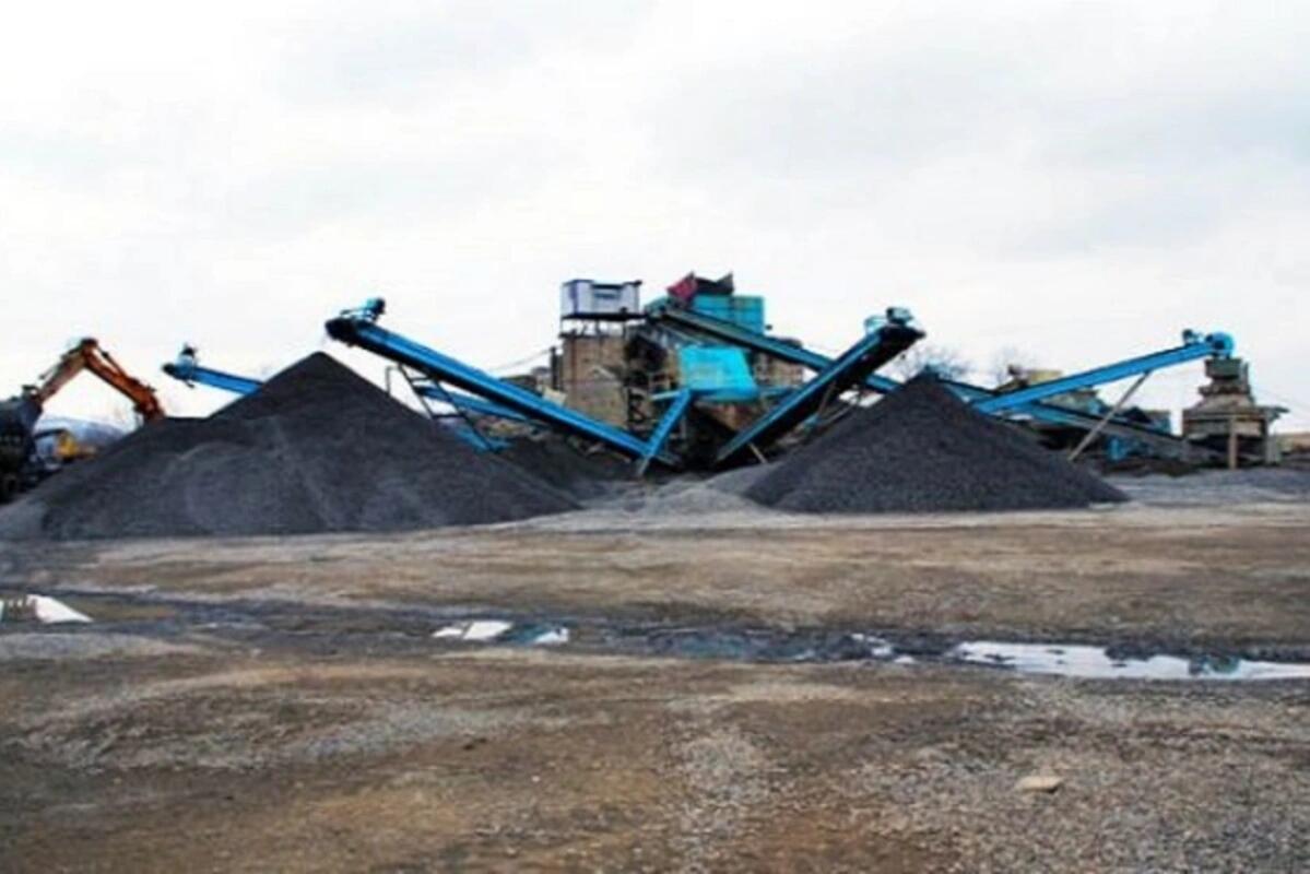 İmişlidə karxanada bədbəxt hadisə: &Ouml;lən var