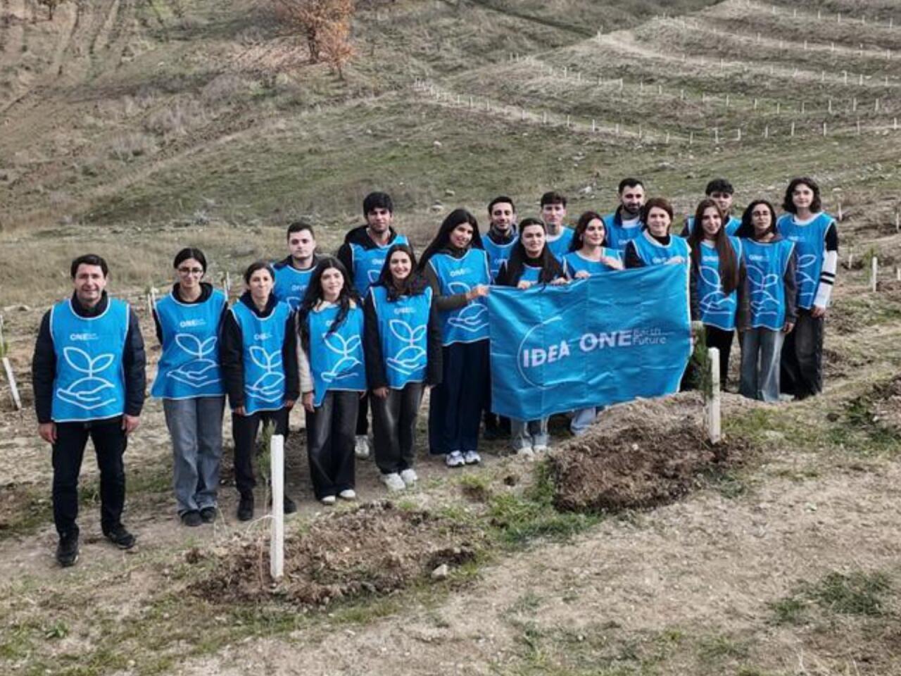 &ldquo;Yaşıl Marafon&rdquo; k&uuml;tləvi ağacəkmə kampaniyası davam edir  FOTO