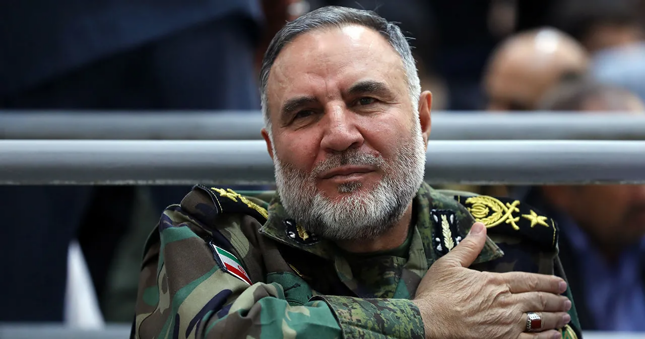 İranda hərbi rəhbərlikdə dəyişiklik  Quru Qoşunlarının yeni komandiri təyin edildi