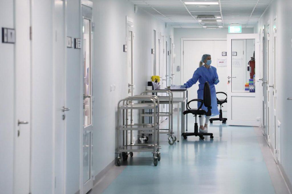 Bakıda 8ci mərtəbədən yıxılan oğlan &Ouml;LD&Uuml;