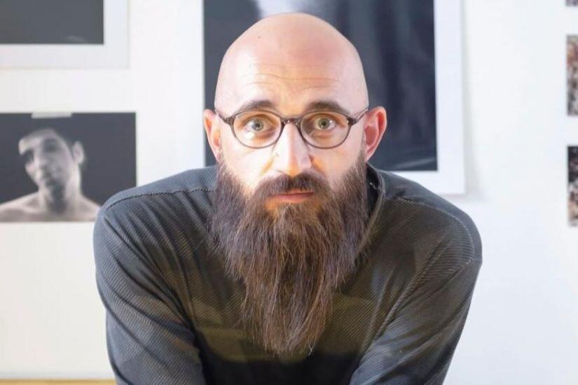 Sonuncu dəfə anasına g&ouml;ndərdiyi səsdə deyib ki... Gənc fotoqrafın &ouml;l&uuml;m&uuml; ilə bağlı gizlin DETALLAR