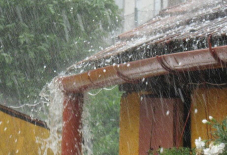 Lənkəranda yağışlar fəsada səbəb oldu 