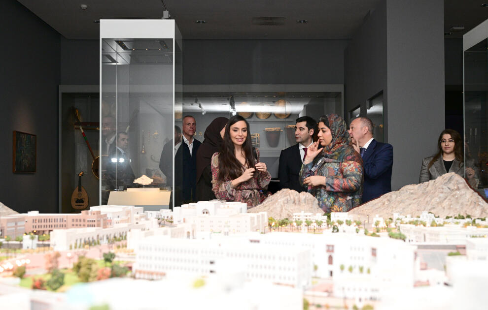 Leyla Əliyeva Maskatda Oman Milli Muzeyində və Mutrah bazarında olub  FOTO