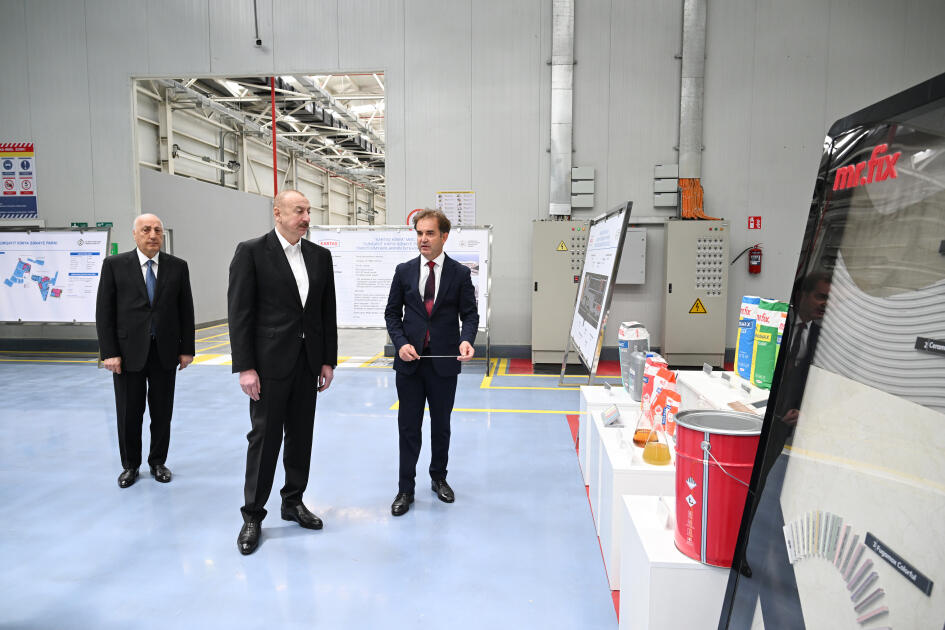 Prezident İlham Əliyev Sumqayıt Kimya Sənaye Parkında bir sıra müəssisələrin açılışını edib  FOTO