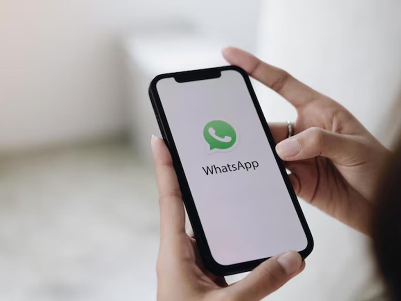 "WhatsApp"da yeni təhl&uuml;kə  N&ouml;mrə olmadan zəng etmək m&uuml;mk&uuml;n olacaq
