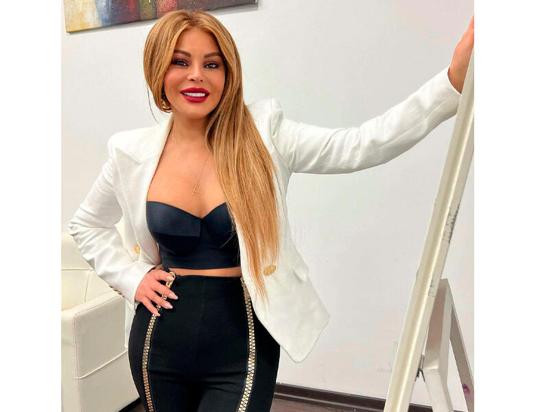 Xalq artistinin yeni g&ouml;r&uuml;n&uuml;ş&uuml; 