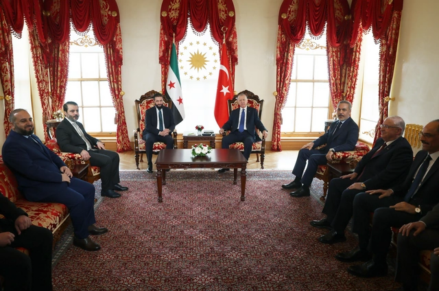 Ərdoğan Əhməd əşŞaraa ilə görüşdü