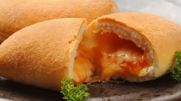İtalyan mətbəxinin sevilən qəlyanaltısı: Panzerotti resepti