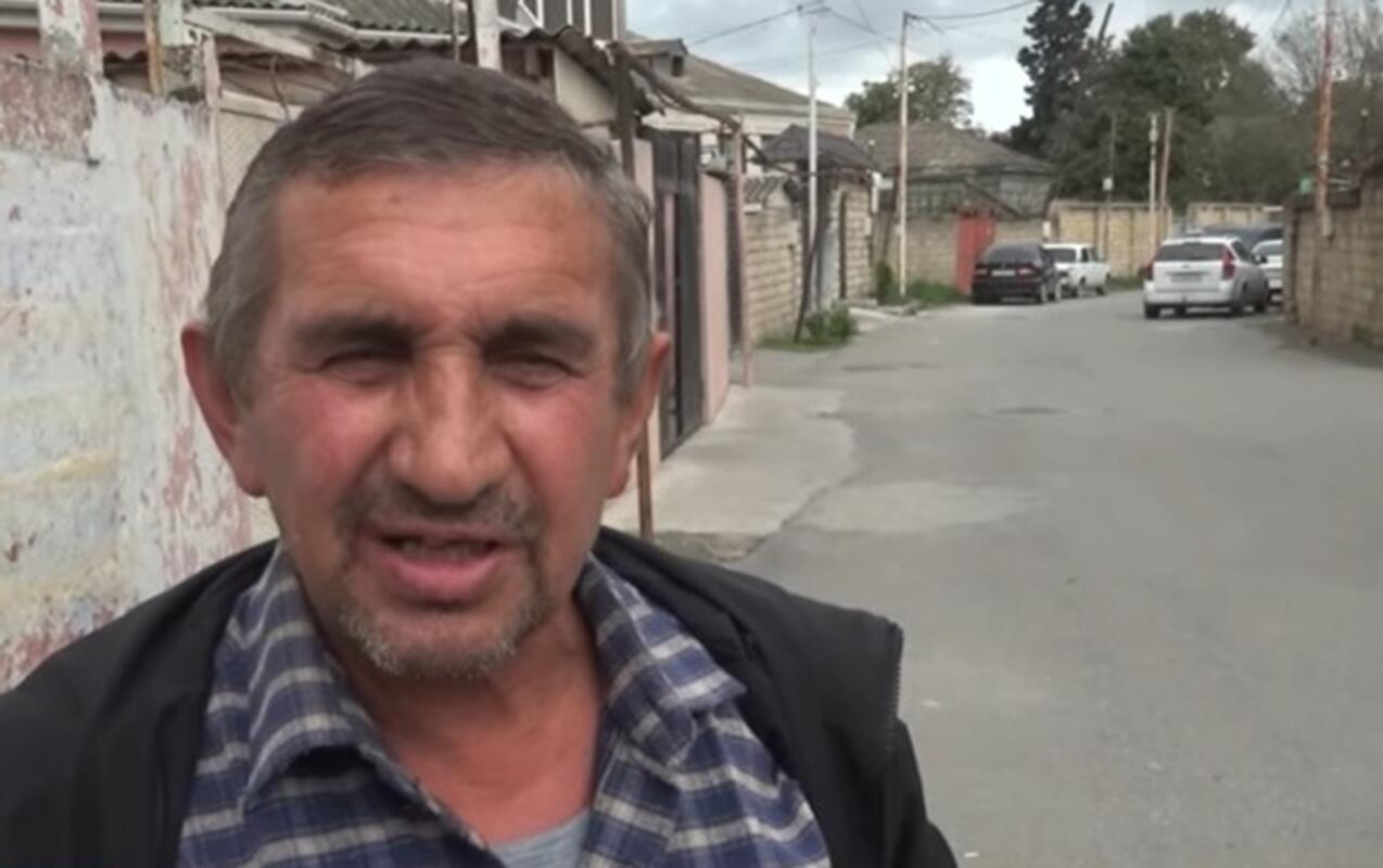 "Kişi gəlib namaz qılmağa, damda g&uuml;d&uuml;b, vurub&rdquo;