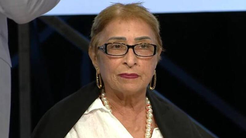 Xəstəliyinə g&ouml;rə avtomobilini satdı 