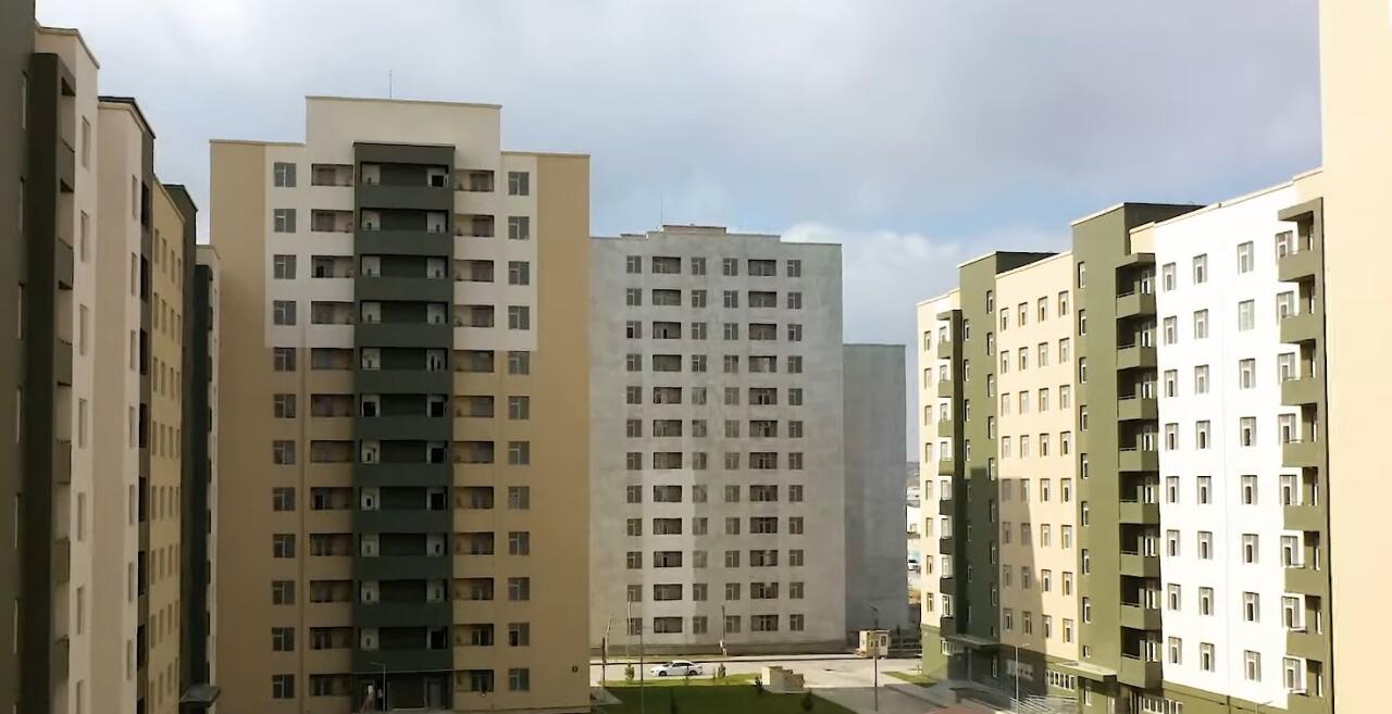 Bakıda aylığı 207 manata satılan mənzillərın g&ouml;r&uuml;nt&uuml;ləri  Almağa dəyərmi?  ARAŞDIRMA  FOTO  VİDEO