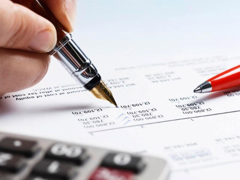 &ldquo;Xidmət m&uuml;qaviləsi&rdquo; altında b&ouml;y&uuml;k fırıldaqlar olur  H&uuml;quqş&uuml;nasdan XƏBƏRDARLIQ