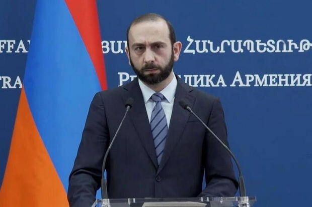 Mirzoyan: Azərbaycan benzinini almaq &ccedil;ox sərfəlidir