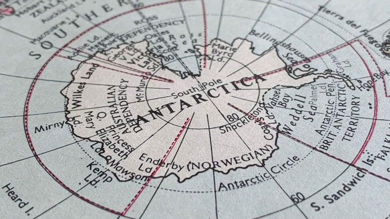 D&uuml;nyanın ən &ccedil;ətin n&ouml;qtəsinə &ccedil;atdılar  Tarixi səyahət 2,5 il &ccedil;əkdi