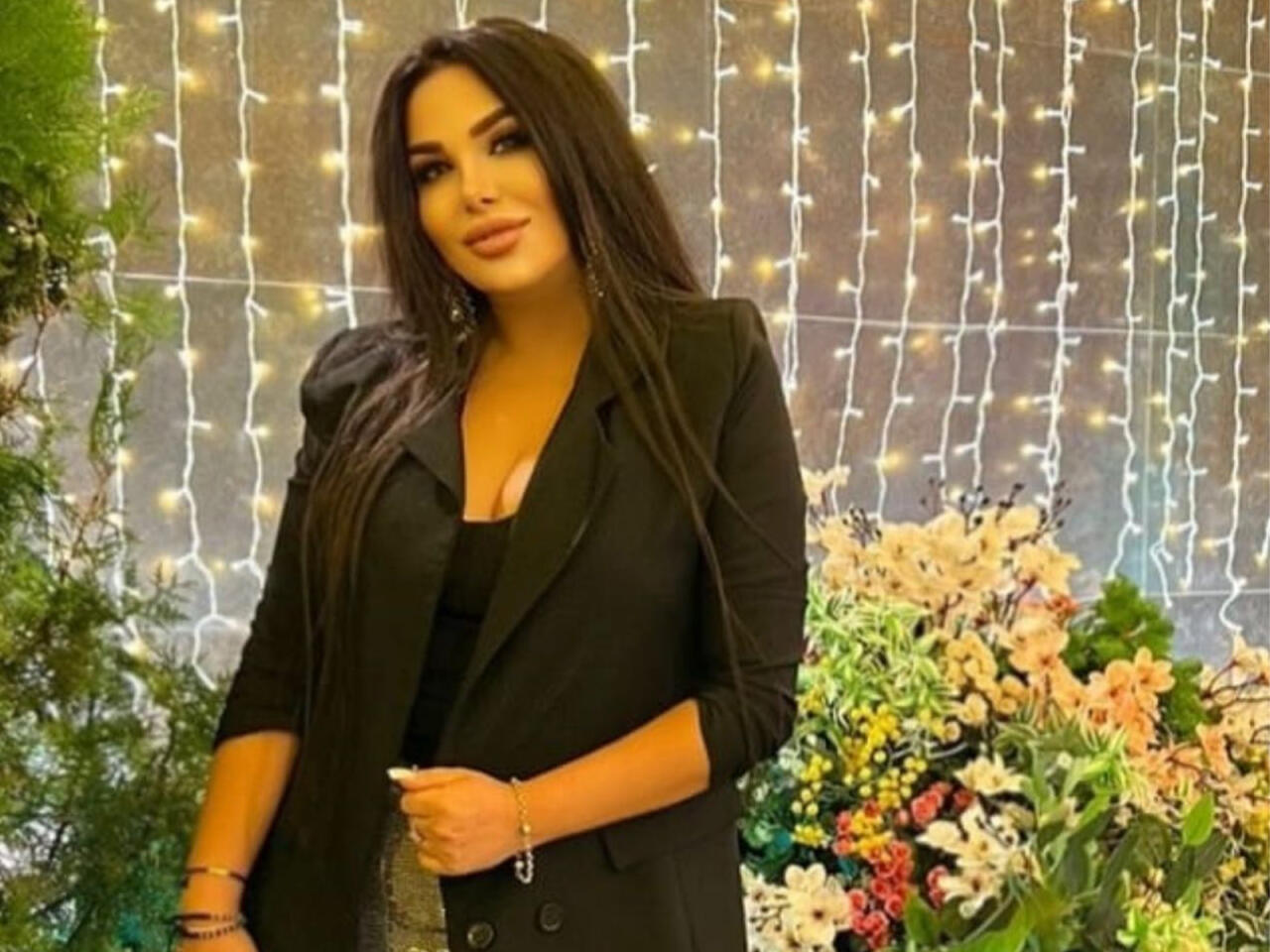 "Gecə 2də klubda oxuyuram, orada Xalq artislərini də G&Ouml;RM&Uuml;ŞƏM"