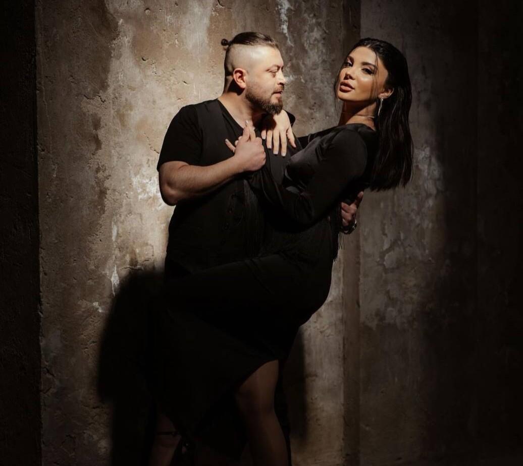 "Qurd"un xanımı ilə görüntüsü gündəm oldu 