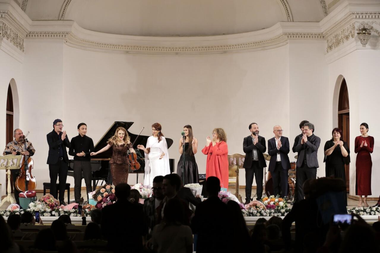 Filarmoniyada Ceyla Seyidovanın "Qış Tangosu" konserti ke&ccedil;irildi  FOTO