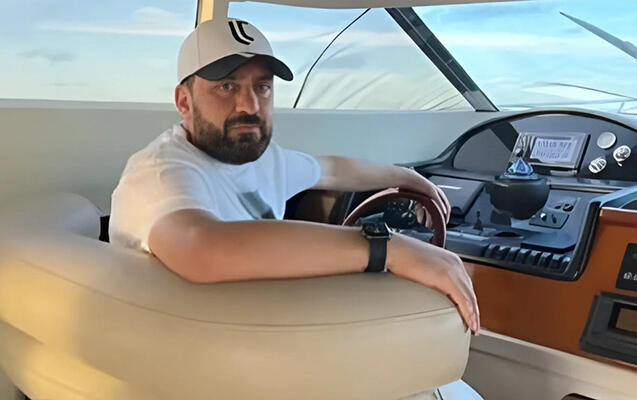 Yusif az qala, Şəkinin yarısını alıbmış...  Evlər, obyektlər, maşınlar...