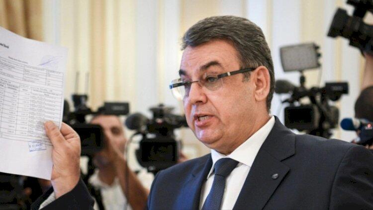 Rəşad Dağlının vəkilinin tutdurduğu h&uuml;quq m&uuml;dafiə&ccedil;isi azadlığa &ccedil;ıxdı