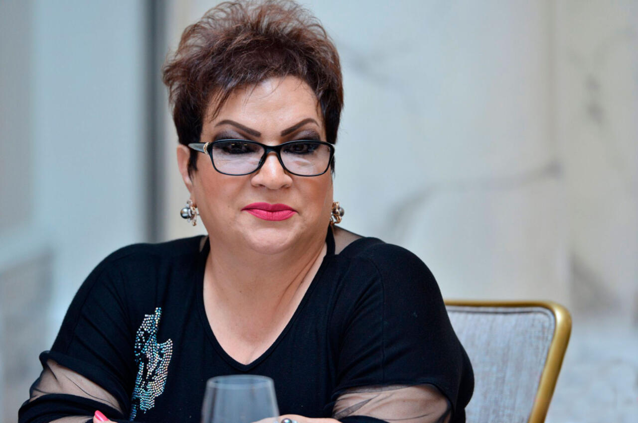 Bu da Afaq Bəşirqızının oğlu və gəlini 