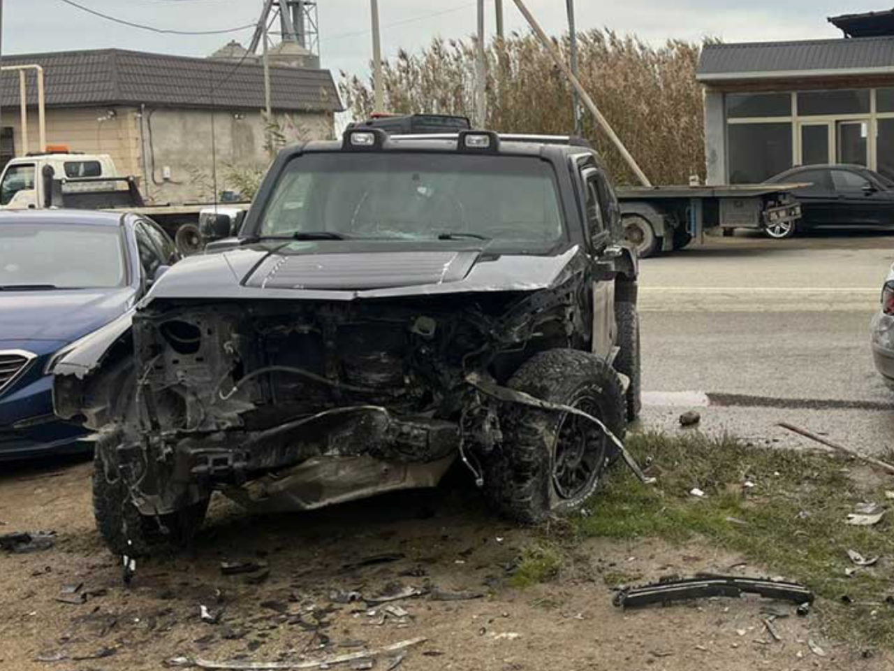 K&uuml;rdəxanıda iki avtomobil toqquşub, 19 yaşlı gənc &ouml;l&uuml;b 