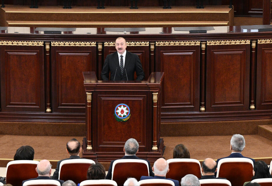 Prezident: Bizim dilimiz çox zəngindir və xarici kəlmələrə ehtiyac da yoxdur