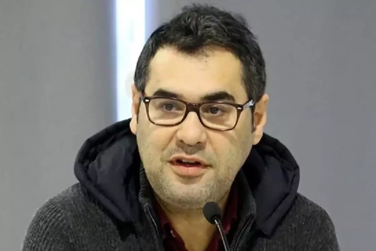 T&uuml;rkiyəli tanınmış jurnalist saxlanıldı  FOTO