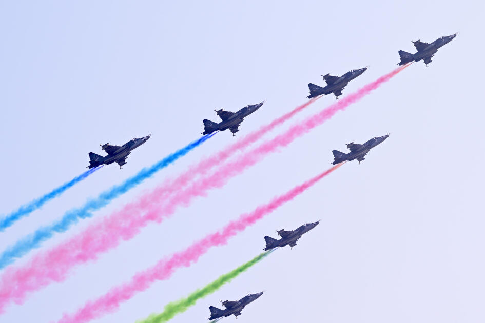 14 fevral Azərbaycan Hərbi Hava Q&uuml;vvələri G&uuml;n&uuml;d&uuml;r