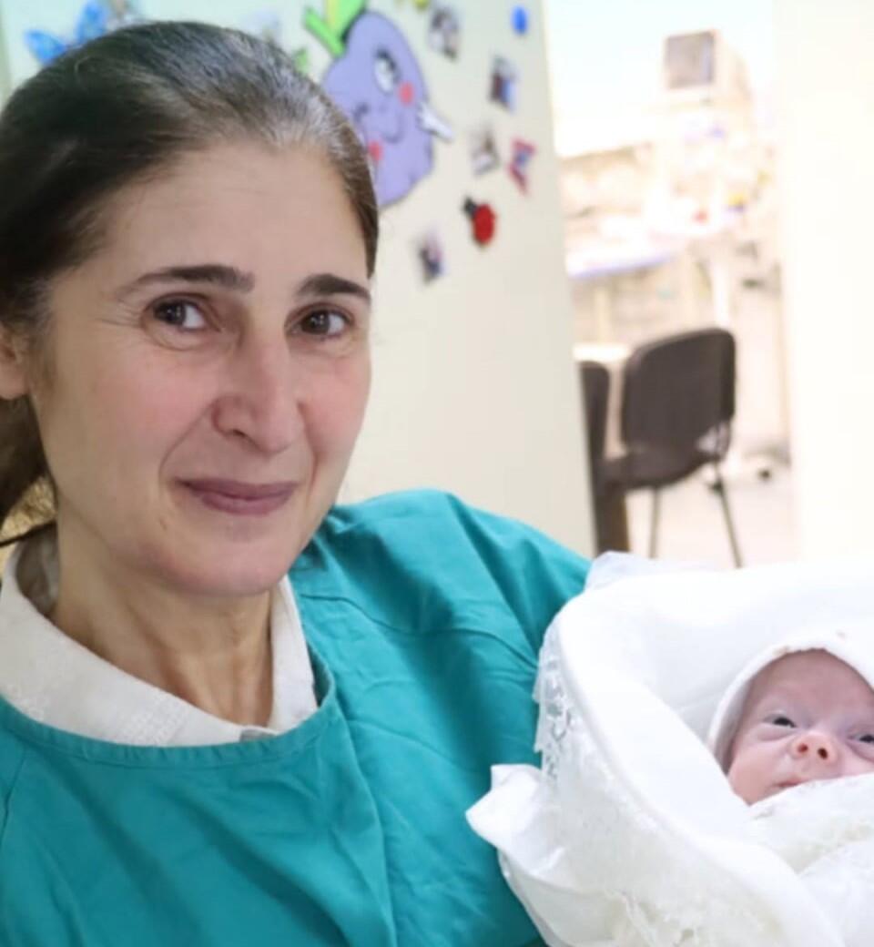 Bakıda 540 qram &ccedil;əki ilə k&ouml;rpə DOĞULDU  belə xilas olundu 