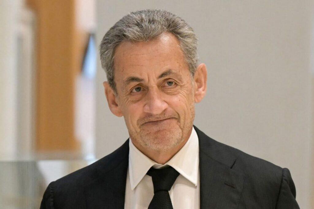 Həbsdə yalnız qatıqla qidalanır  FOTO