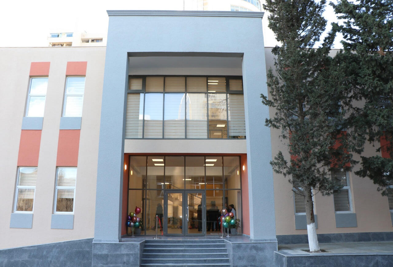 AzMİUda Əcnəbi vətəndaşların hazırlığı fak&uuml;ltəsinin yeni binası istifadəyə verilib 