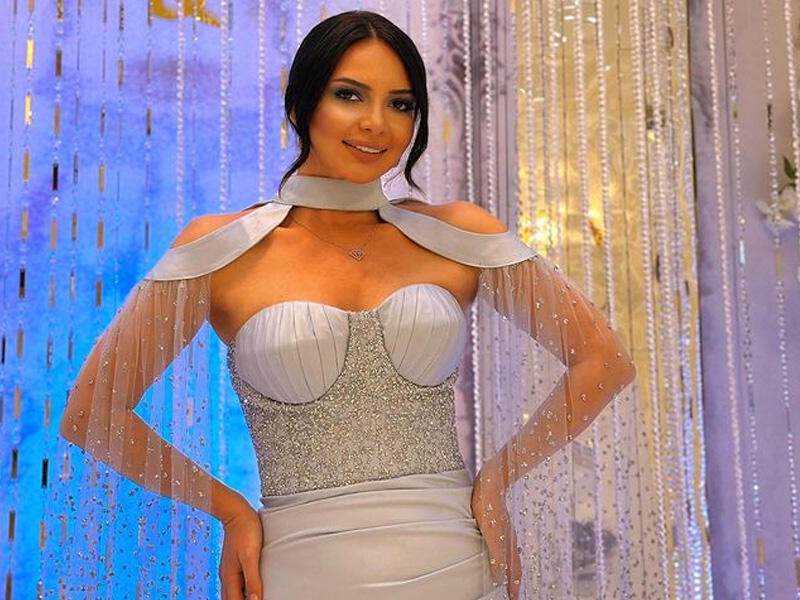 &ldquo;O xanım ailə məclisinə uyğun aparıcı deyil&rdquo;