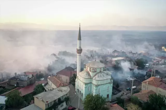 Türkiyədə 5 kənd təcili boşaldıldı  785 nəfər təxliyə olundu  