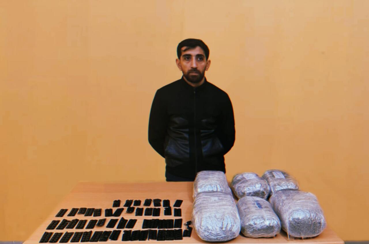 İrandan Azərbaycana 54 kq narkotik ke&ccedil;irilməsinin qarşısı alındı