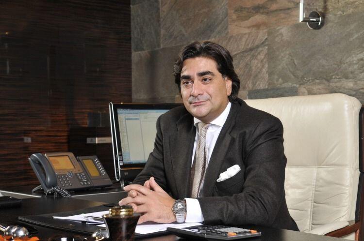 Azərbaycanlı bankir Fransadakı villasını 17 milyon avroya satır 