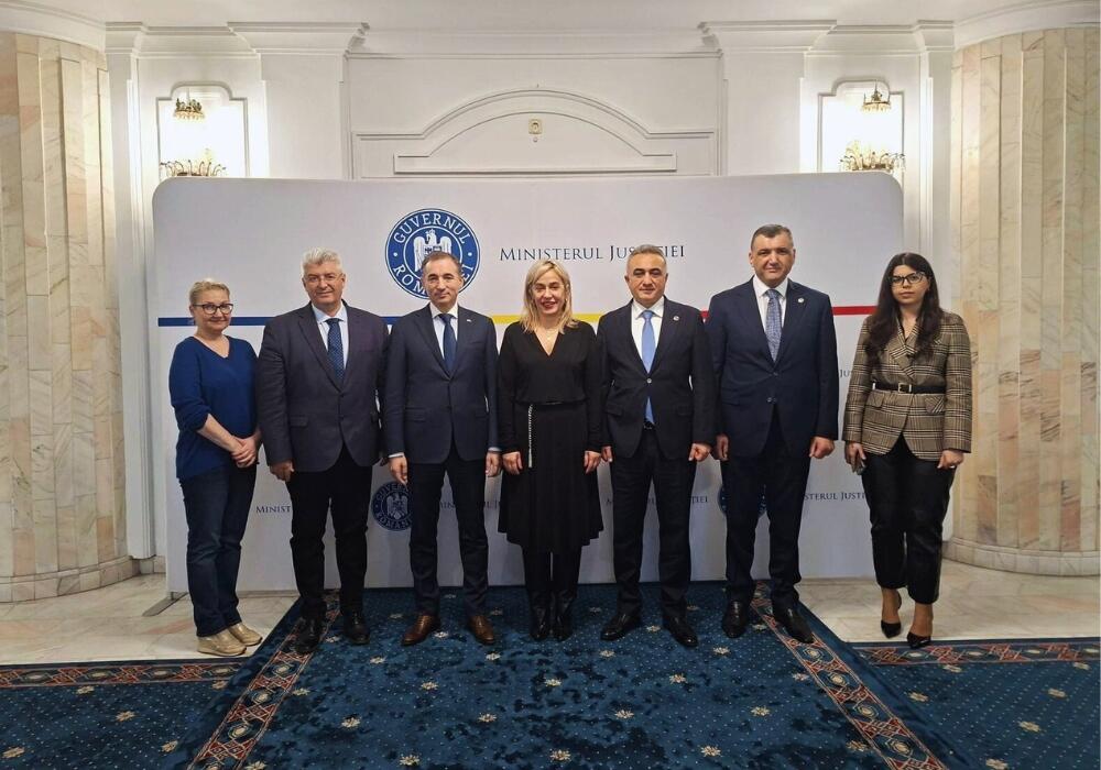 Vəkillər Kollegiyasının rəhbərliyi Rumıniyanın Ədliyyə Nazirliyində g&ouml;r&uuml;ş ke&ccedil;irib 