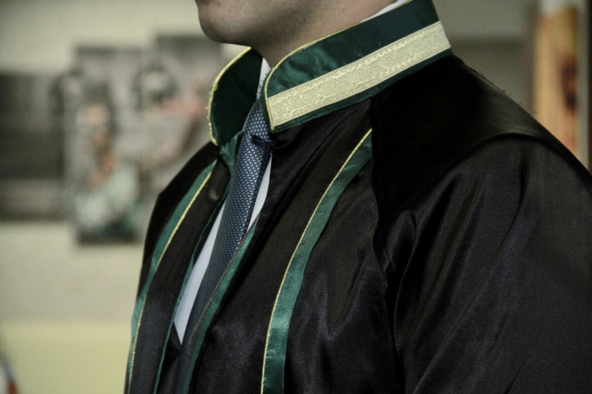 Vəkil olmaq istəyənlərin nəzərinə