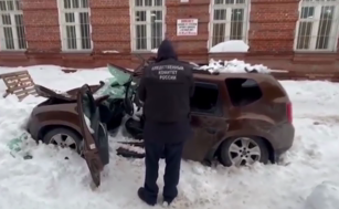 Damdan qopan qar u&ccedil;qunu avtomobili PAR&Ccedil;ALADI &ndash;