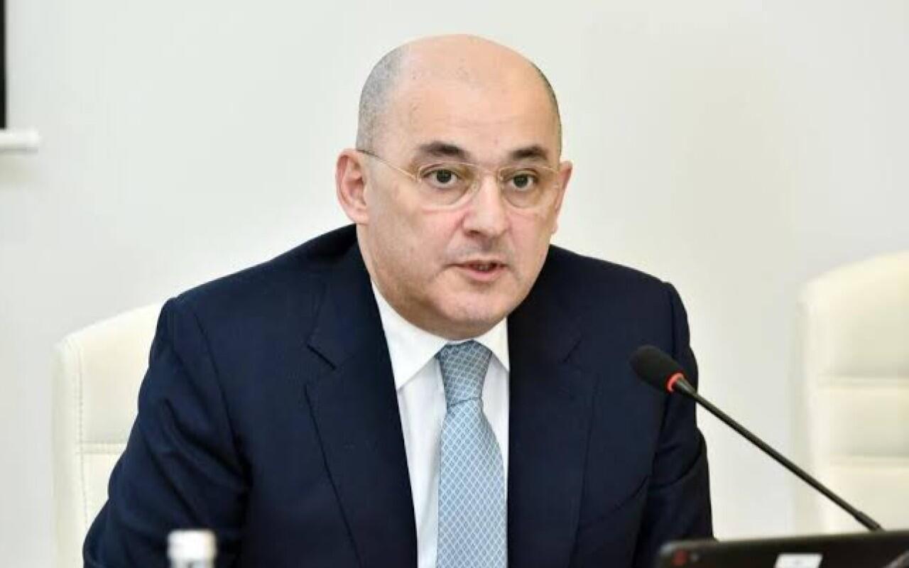 Şahin Bağırov daha bir idarənin rəisini işdən &ccedil;ıxardı 