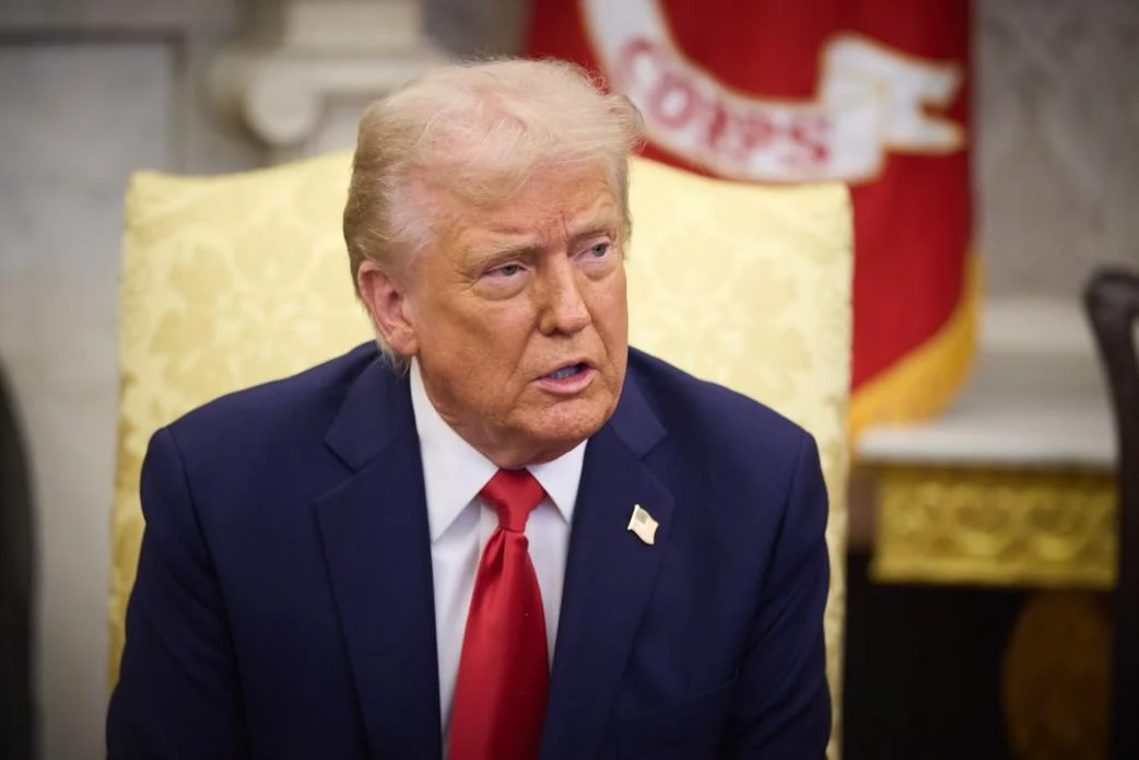 Trampdan RusiyaUkrayna m&uuml;nasibətləri barədə az s&ouml;z, &ccedil;ox eyham