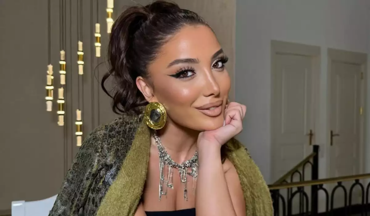 Qardaşını əsgər yola saldı 