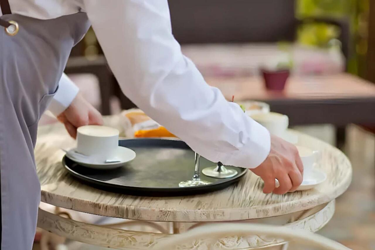 Bakıda faciəvi şəkildə &ouml;lən ofisiantların