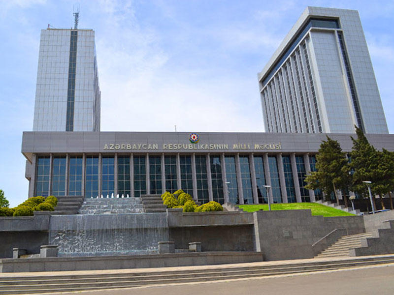 Milli Məclisin n&ouml;vbəti plenar iclası ke&ccedil;irilir