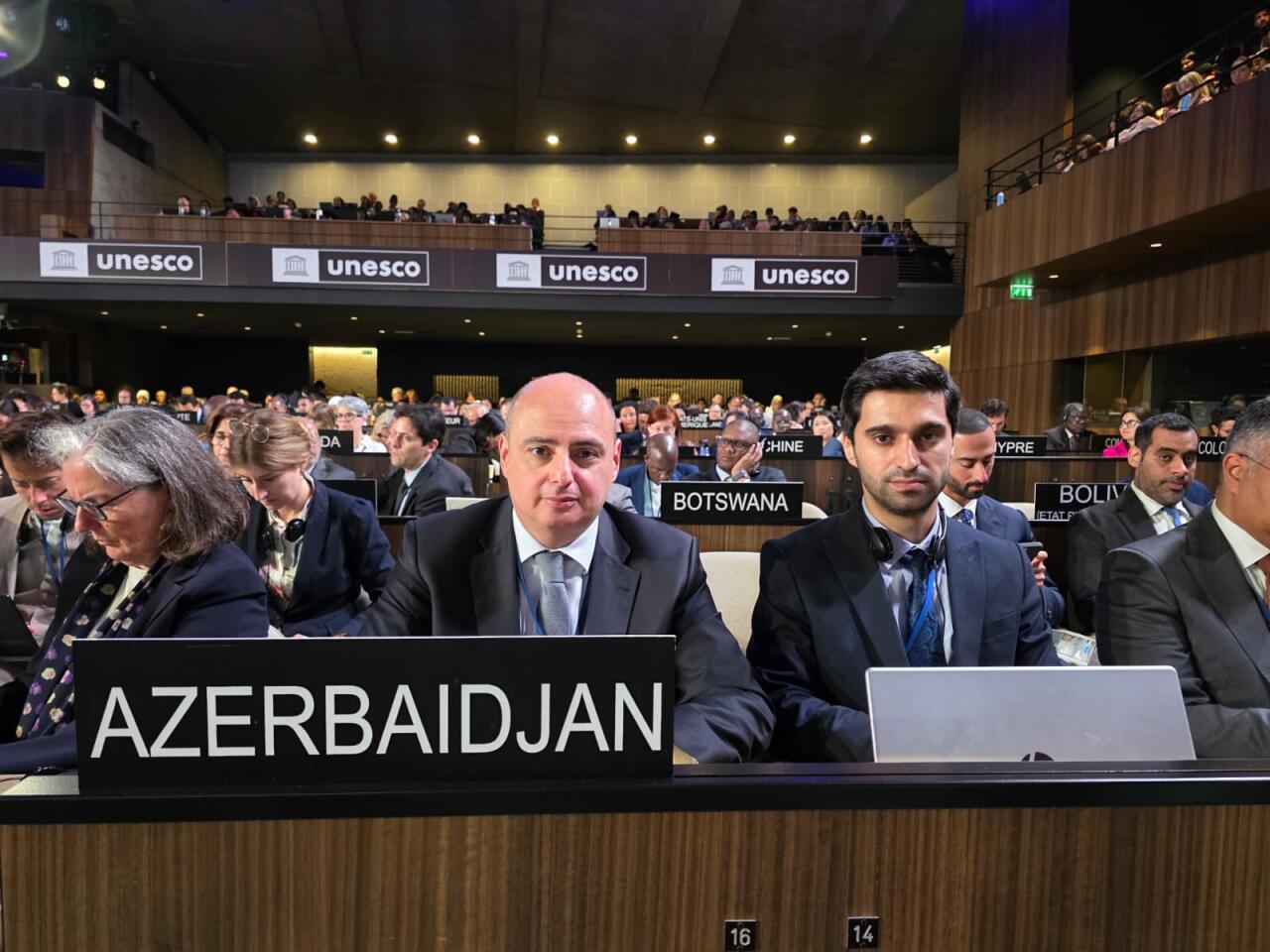 UNESCOnun 47ci sessiyası Parisdə başladı  FOTO