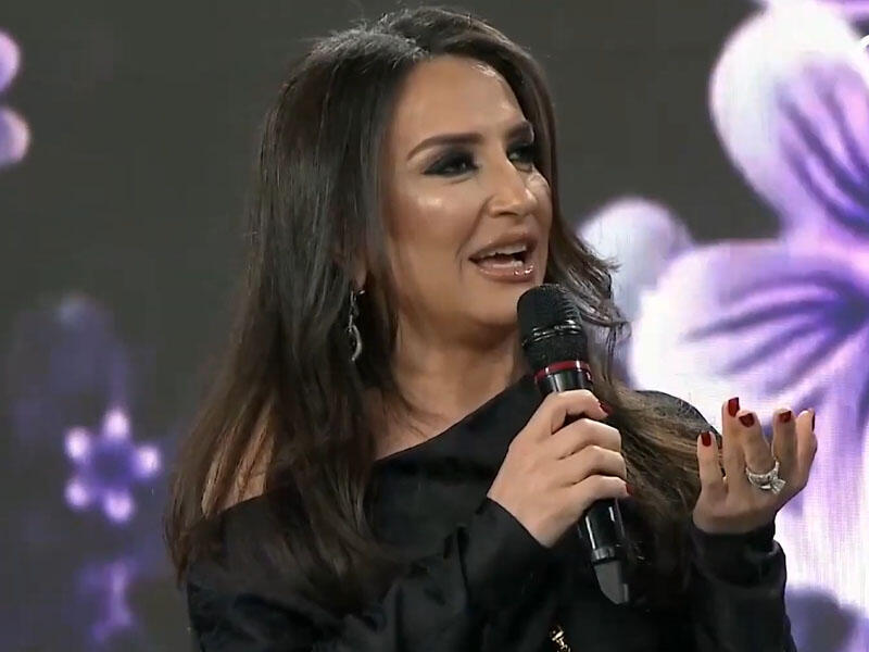 Efirdə xanəndə ilə Mənzurə arasında GƏRGİNLİK 